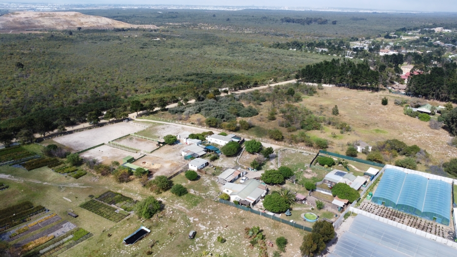 3 Bedroom Property for Sale in Cape Farms Western Cape